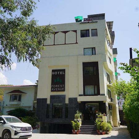 Hotel Forest Avenue - Best Luxury Hotel In Dehradún Kültér fotó