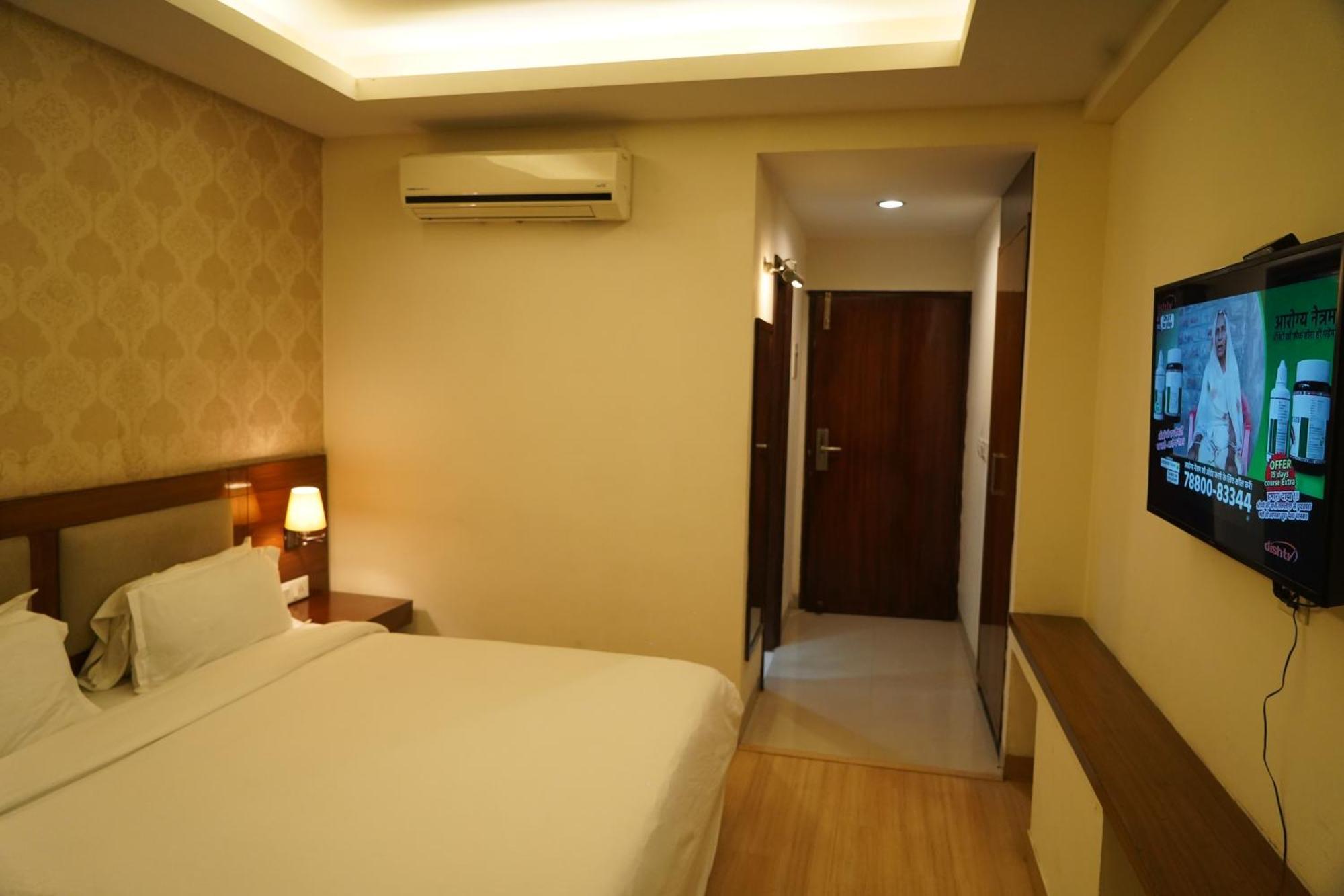 Hotel Forest Avenue - Best Luxury Hotel In Dehradún Kültér fotó