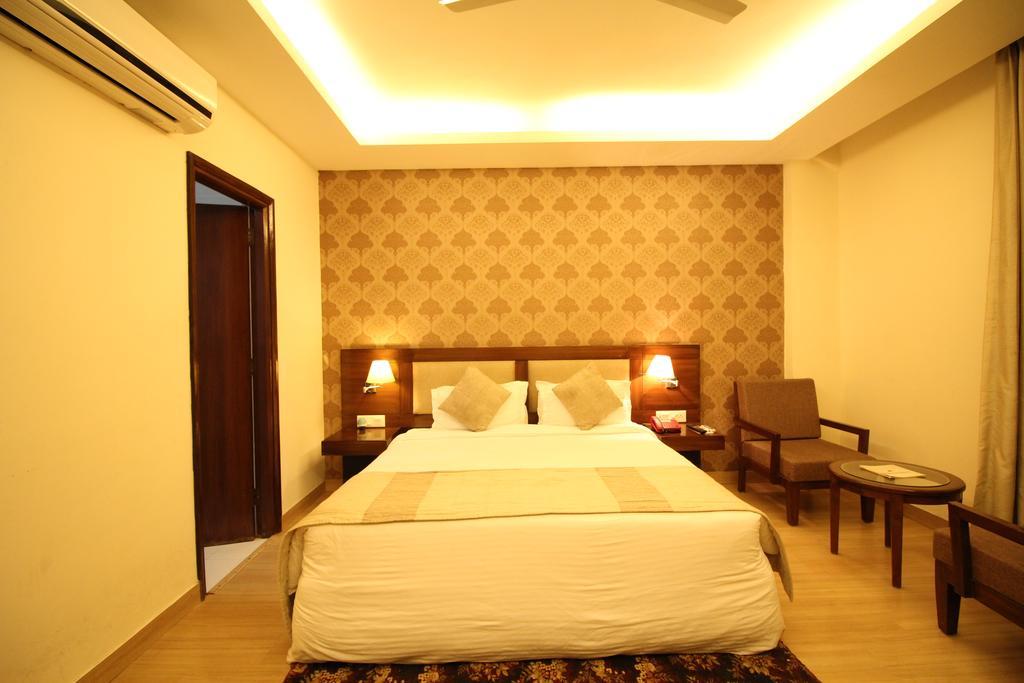 Hotel Forest Avenue - Best Luxury Hotel In Dehradún Kültér fotó