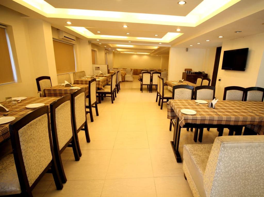 Hotel Forest Avenue - Best Luxury Hotel In Dehradún Kültér fotó